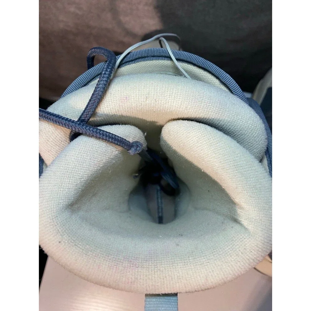 Salomon pre owned